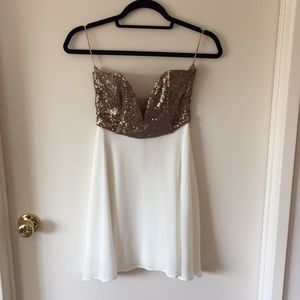 Mini sequined party dress